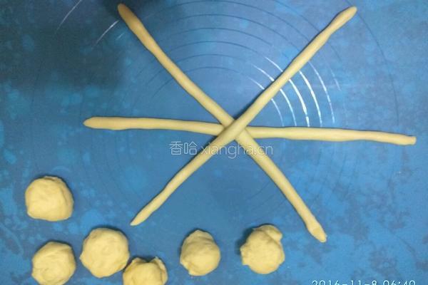 蔓越莓辫子面包的做法图解9