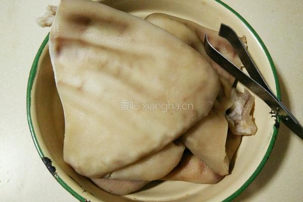 卤猪耳的做法图解6