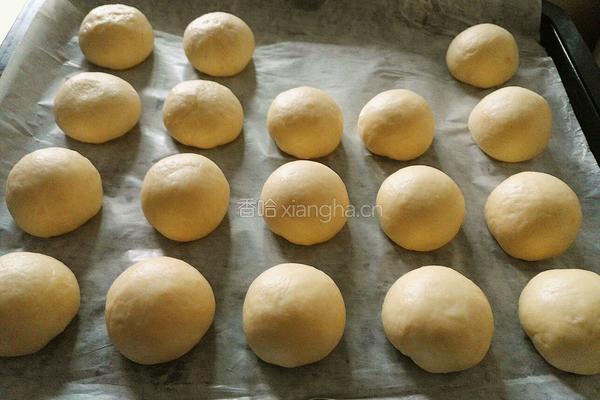 红豆沙小餐包的做法图解13