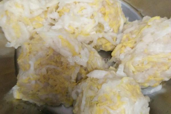 东北大骨头酸菜的做法图解3