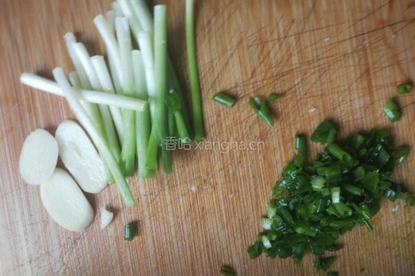 油煎豆腐干的做法图解3