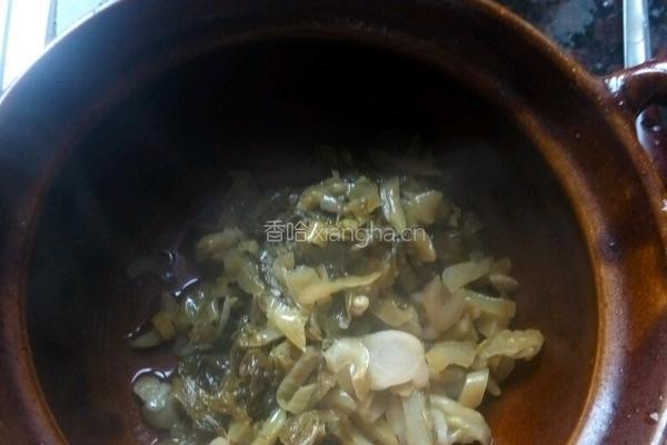 酸菜炖冻豆腐的做法图解6