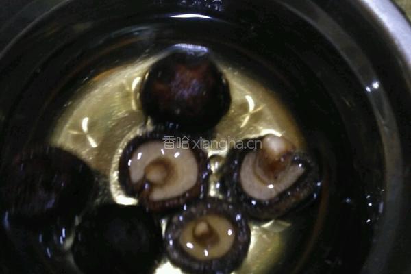 电饭煲焖鸡的做法图解2