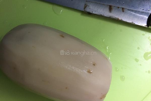青椒藕片的做法图解1