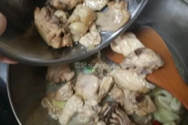小鸡炖蘑菇的做法图解11