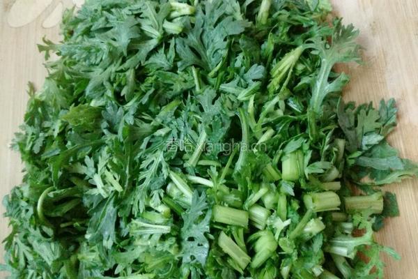 素炒茼蒿菜的做法图解3