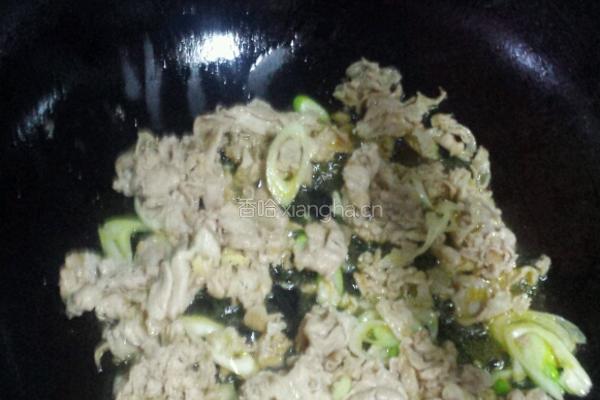 芹菜炒肉的做法图解4
