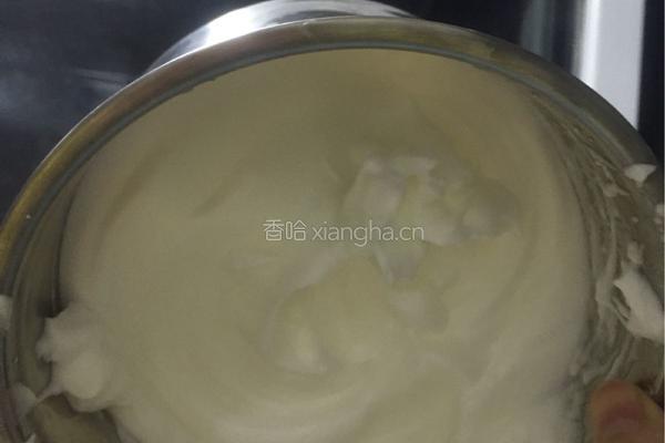 戚风蛋糕的做法图解9