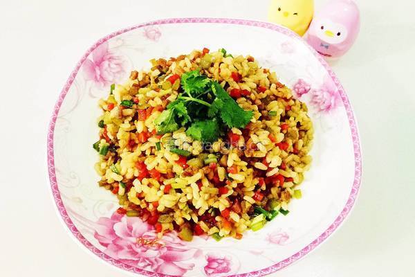 三丁炒饭的做法图解14