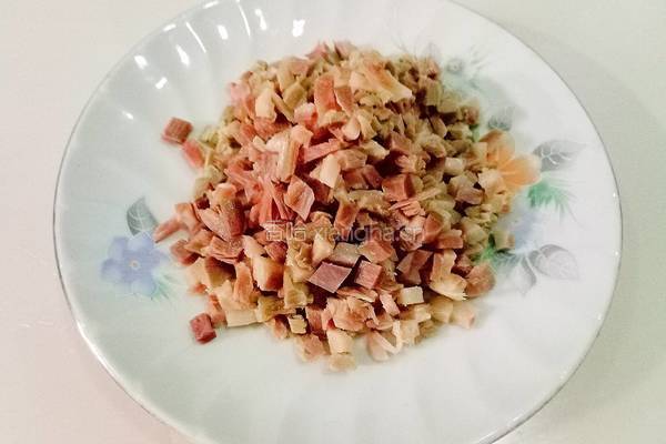 三丁炒饭的做法图解4