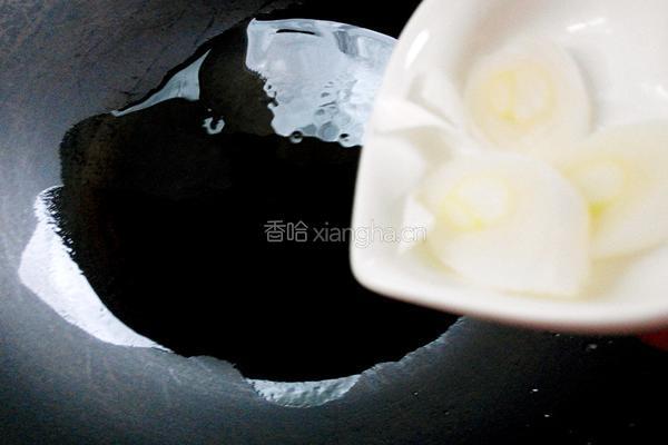 香辣酸汤面的做法图解3