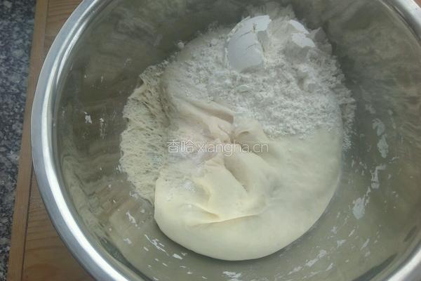 豆沙馒头卷的做法图解6