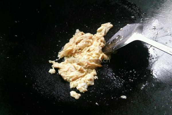 番茄炒鸡蛋的做法图解5