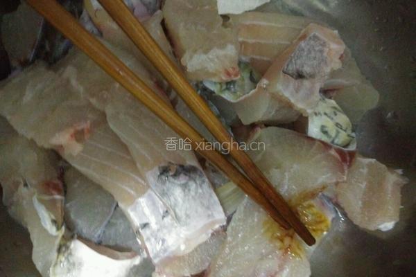 炖草鱼的做法图解7