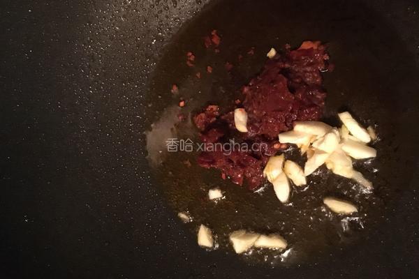 白菜肉末烧粉条的做法图解3
