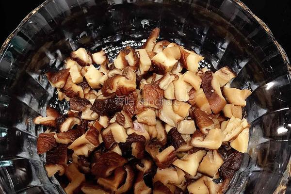 香菇牛肉酱的做法图解6