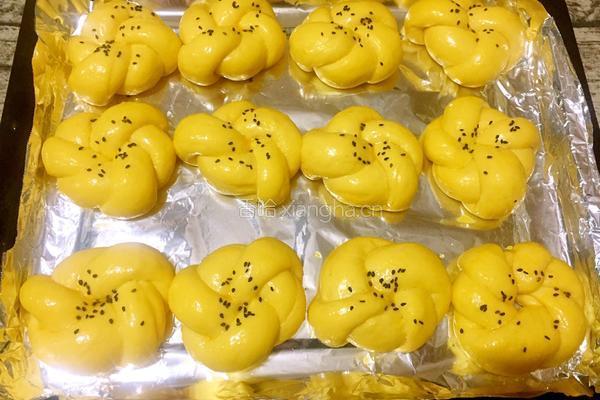 中种南瓜花环面包的做法图解23