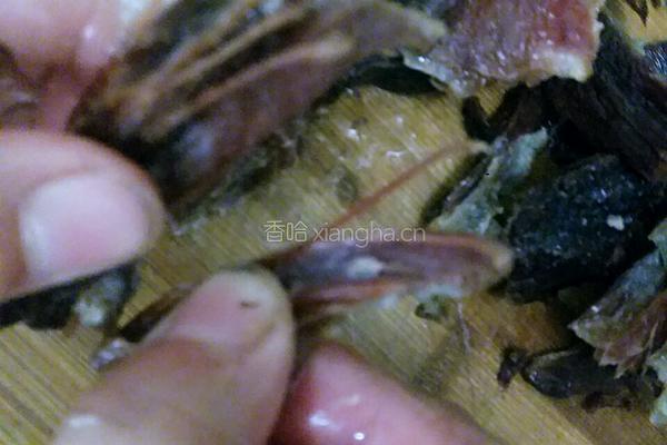 手撕腊肉的做法图解8