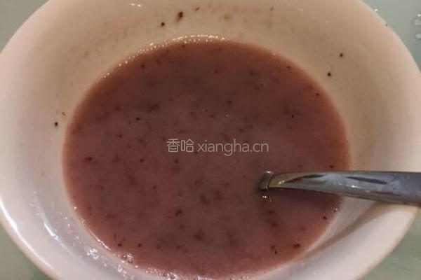 草莓慕斯(超级简单版)的做法图解3
