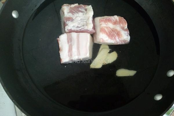 蒜苗豆氏回锅肉的做法图解2