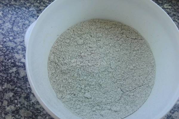 黑豆面窝窝头的做法图解3