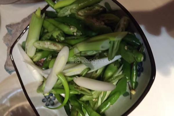 小煎鸡的做法图解1
