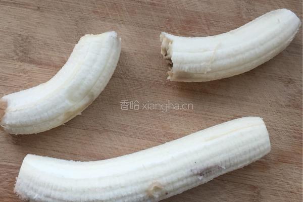 油炸香蕉的做法图解1