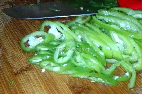 茴香小炒蛋的做法图解2