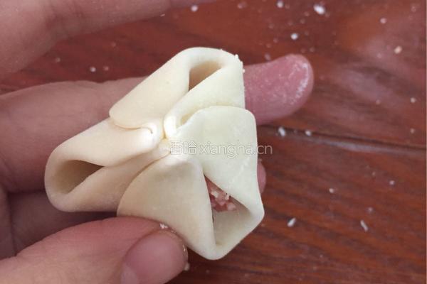 花样水饺的做法图解3