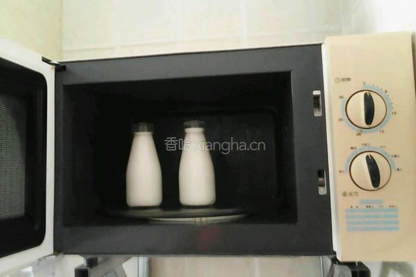 自制简易奶茶的做法图解2