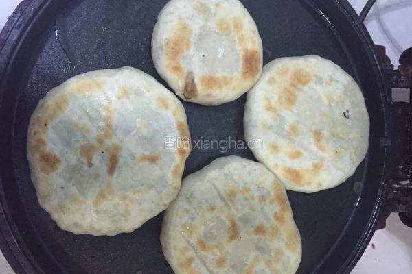 洋葱猪肉馅饼的做法图解7
