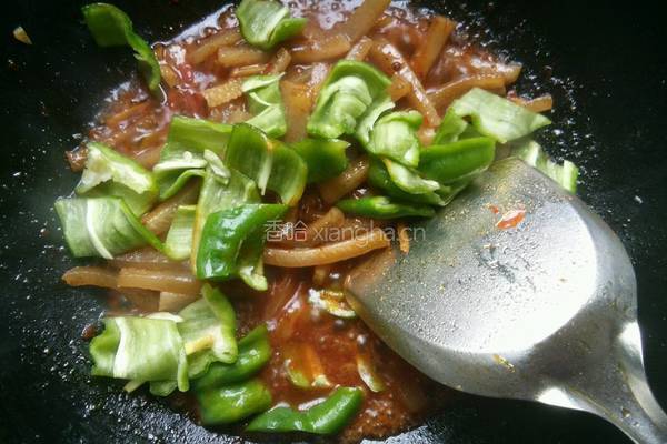 青椒炒肉皮的做法图解8