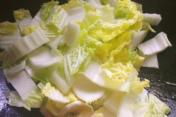 火腿肠黑木耳炒娃娃菜的做法图解7