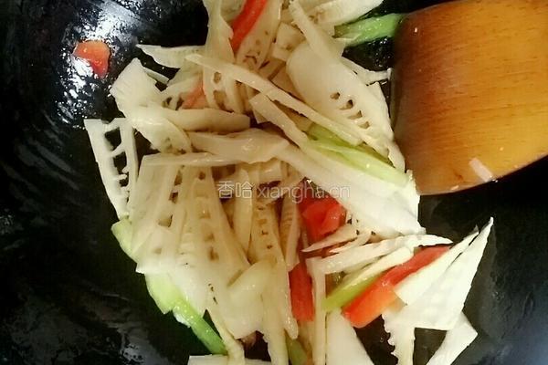 双椒竹笋的做法图解6