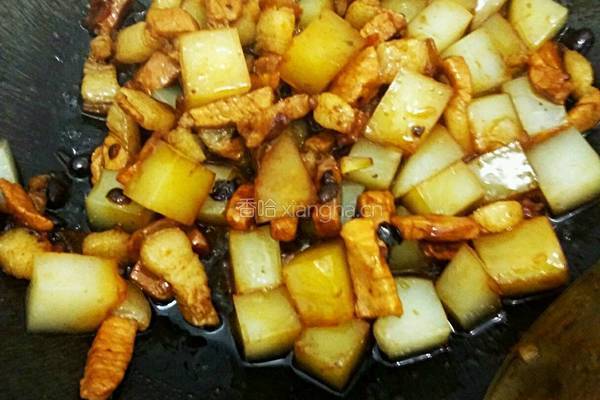 凉粉烧肉的做法图解13
