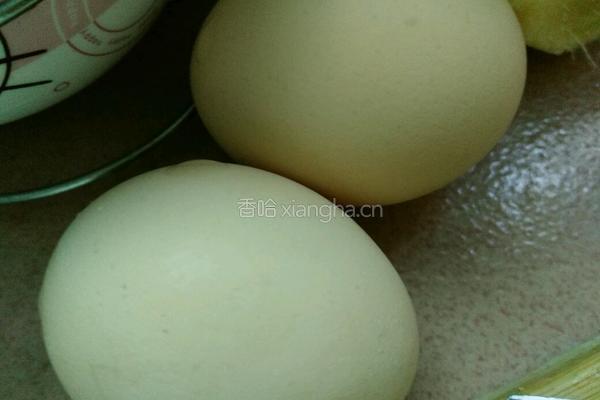 洋葱炒蛋的做法图解2