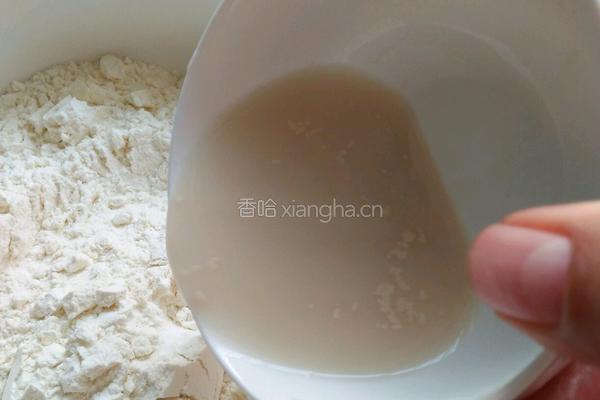 猪肉萝卜包子的做法图解2