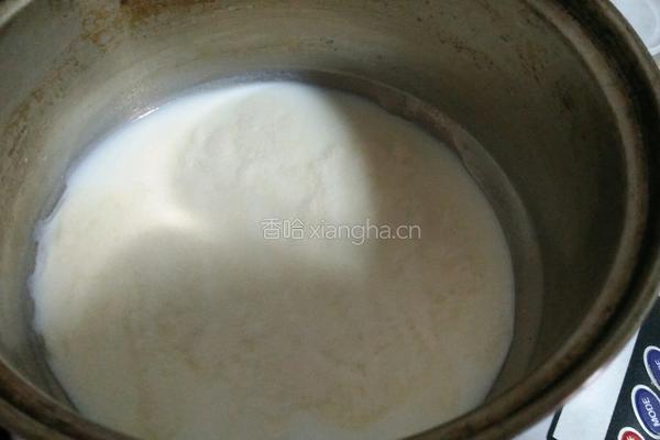 巧克力慕斯蛋糕的做法图解2