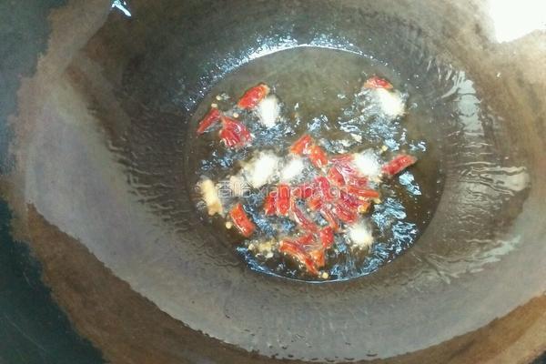 家常尖椒炒猪血的做法图解5