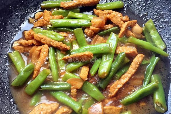四季豆炒猪肉的做法图解6