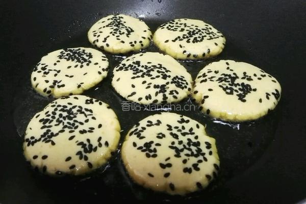 香煎红薯糯米饼的做法图解13