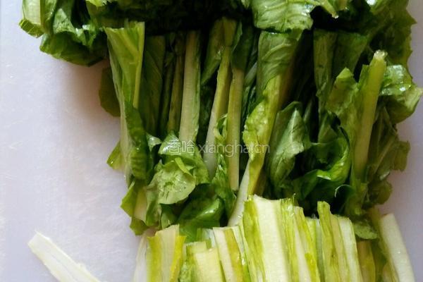蒜蓉油麦菜的做法图解2