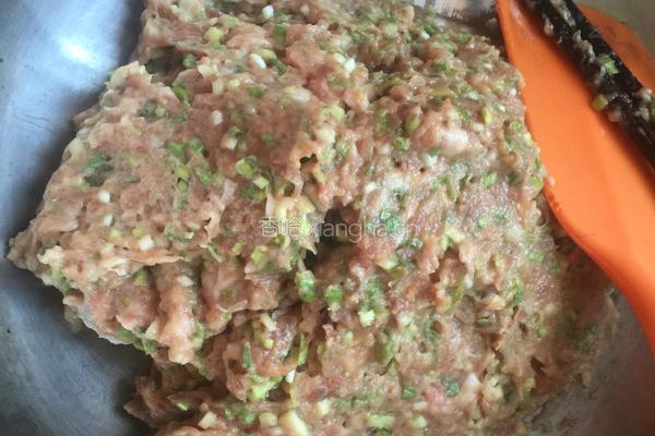 猪肉蒜苗饺子的做法图解9