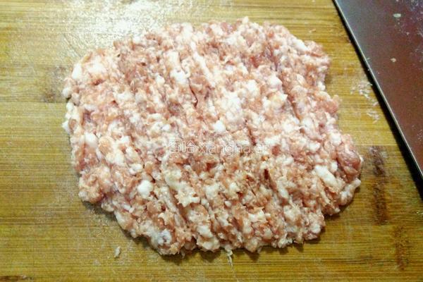 香菇猪肉包子的做法图解7