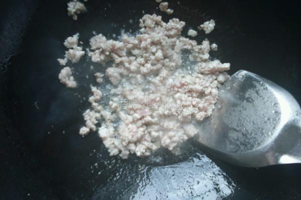 番茄酱炒米粉的做法图解3