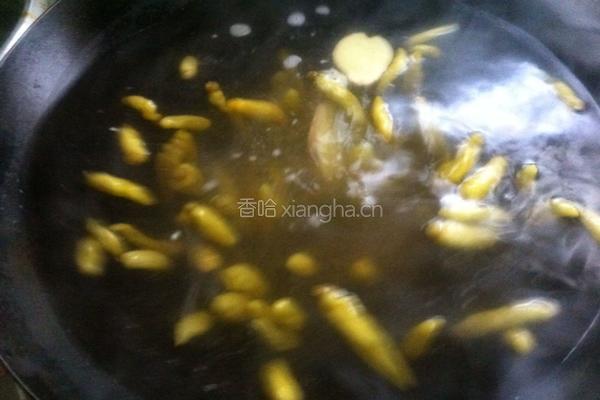泡椒鸡爪的做法图解2