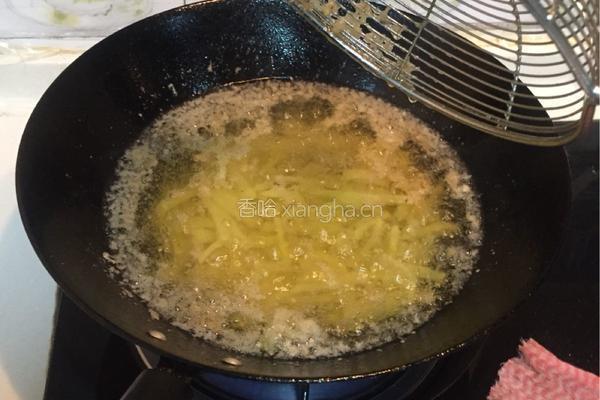 油炸狼牙土豆条的做法图解7