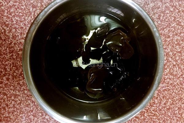 香煎猪肉饼的做法图解2