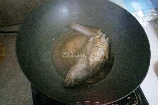 红烧鮸鱼的做法图解3