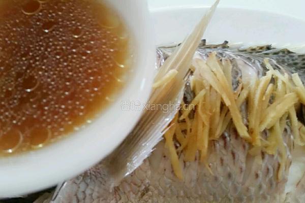 清蒸鲫鱼的做法图解11